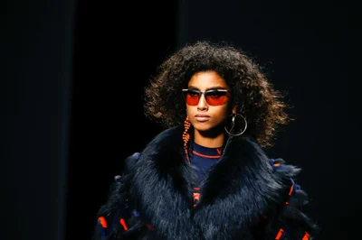 Look 15